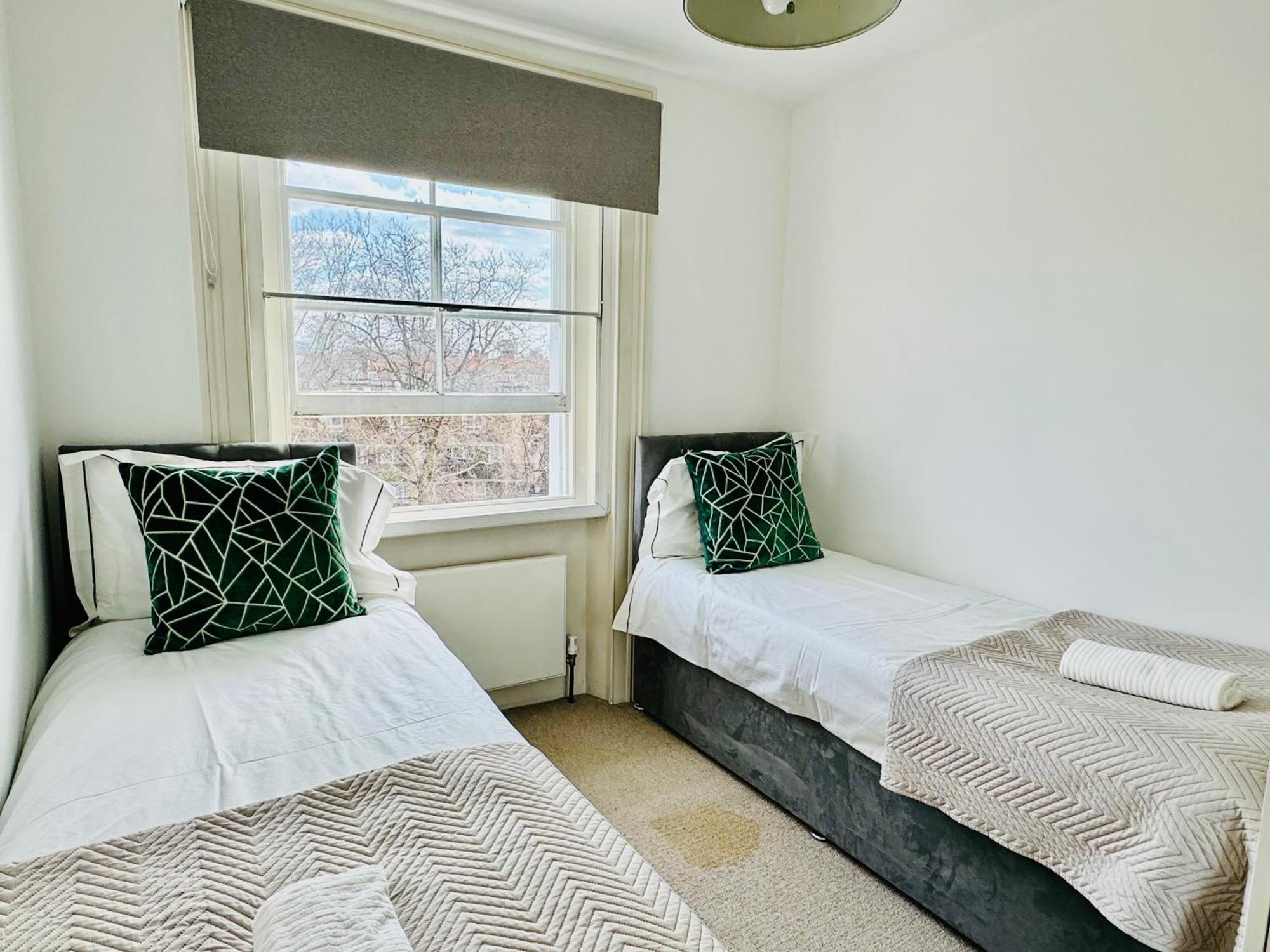 Harrington Apartments In Central 런던 외부 사진